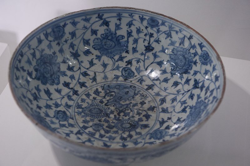 Konya Karatay Ceramics Museum 2010 2486.jpg