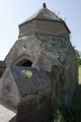 Ahlat June 2010 8758.jpg