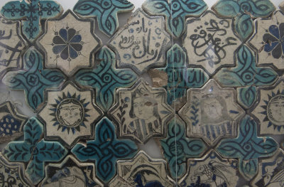 Konya Karatay Ceramics Museum 2010 2413.jpg