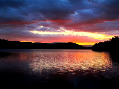 Sunset at Lake Henecy