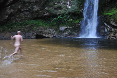 Warren's morning wake up bath