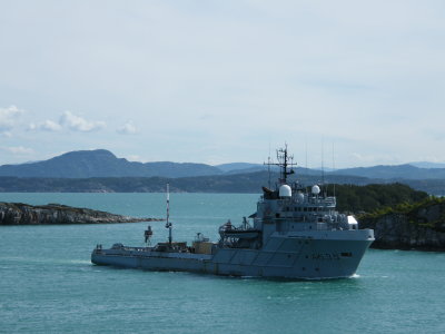 A 535 KNM Valkyrien in Rongesundet