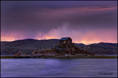 Lake Titicaca fishing hut.jpg