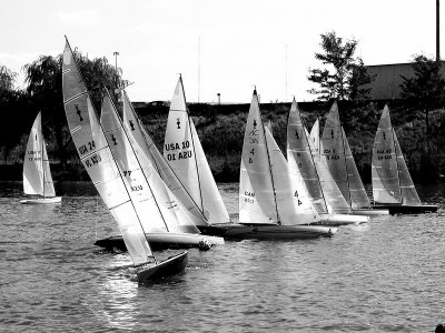 A Model Sailboat (RC) Start