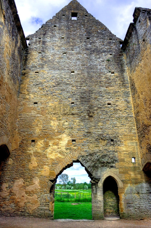 Minster Lovell Hall interior