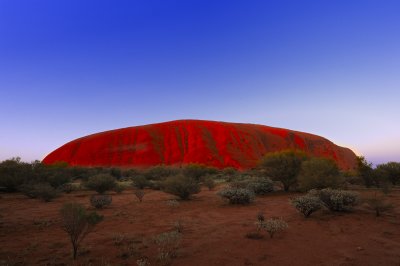 Uluru.jpg