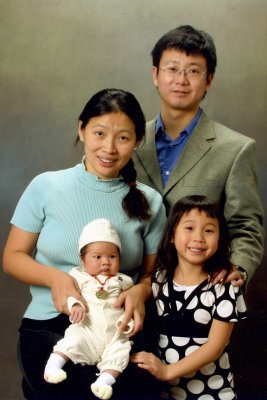 w-mon-emma-william-xz-small.jpg