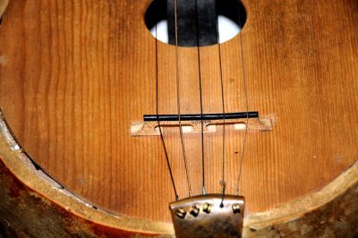 6 Strings