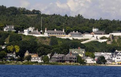 Mackinac Is 2  09