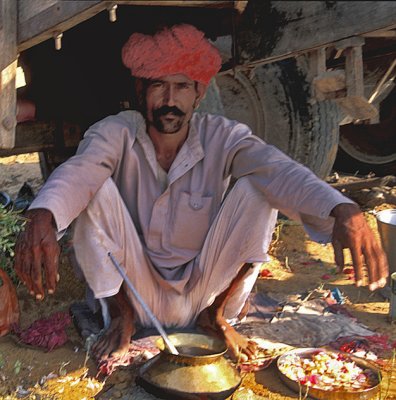 Lunchtime at the Camel Fair