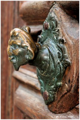 Venezian door knob