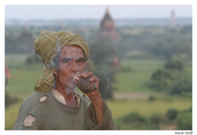 Fumeur Bagan