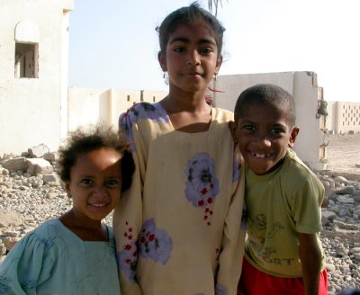 Barn i byn Daghmar