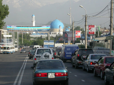 Strsta staden Almaty, stkig och omodern