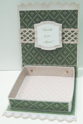 Gift Box for Sharon Xmas 2010 - Open View.jpg