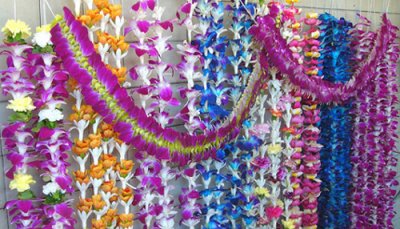 More colorful leis..