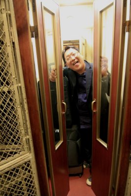 ...how to transform a phone booth to an elevator! haha!  Yes..thats an elevator.