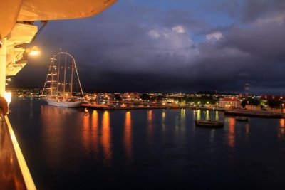 Bonaire port at night