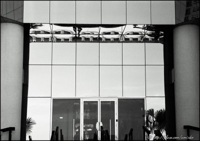 Office building on Brickell facing the bay