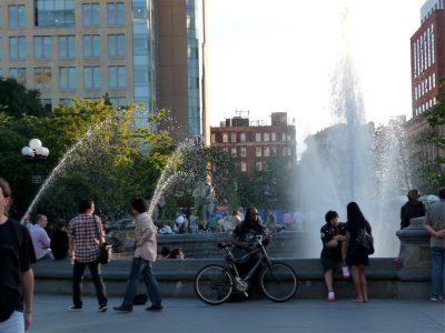 Washington Square Fountain.jpg