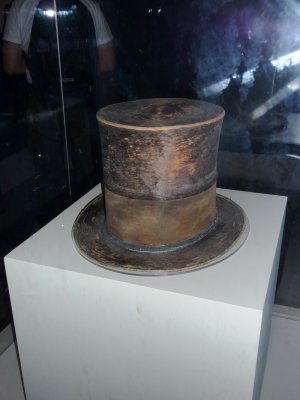 Lincoln's hat