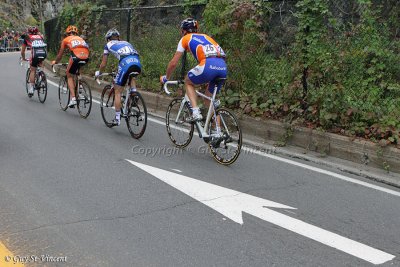 Breakaway group from the back