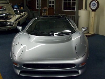 1994 Jaguar XJ220