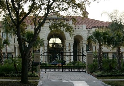 Day 22 ~ Gates and Palm Trees