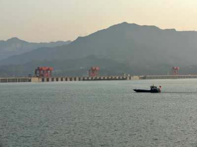 Approaching the Three Gorges Dam