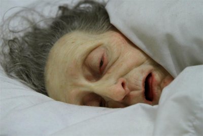 Ron Mueck Sculpture - Old Woman In Bed
