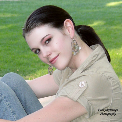 DSC02150 garden bench full crop makeup added .jpg