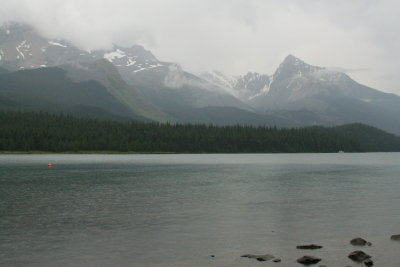 Peaceful and Serene Maligne Lake (IMG_1525.JPG)