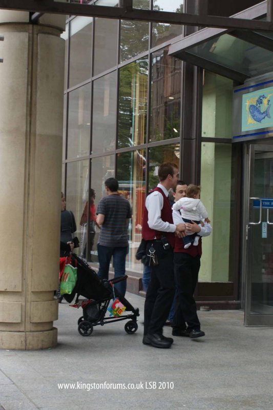 Kingstons Bentalls Centre: Ground Floor South entrance 