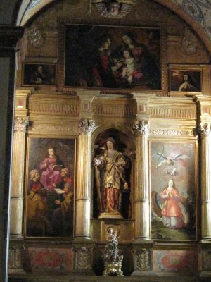 The interior of St. Marys church, Obidos.
