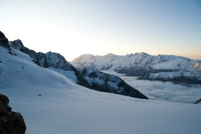 Dawn on the glacier