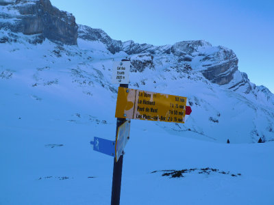 Courte pause au Col des Essets - froid polaire!