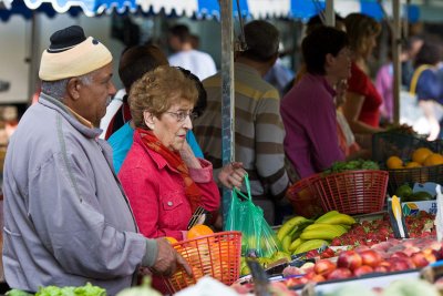 Market at Ste. Cecile-les-Vignes