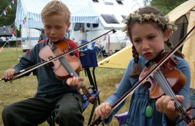 Riley Johnston and Maggie Neatherlin jammin'