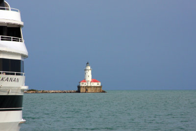 Lighthouse across Navy Pier, Chicago