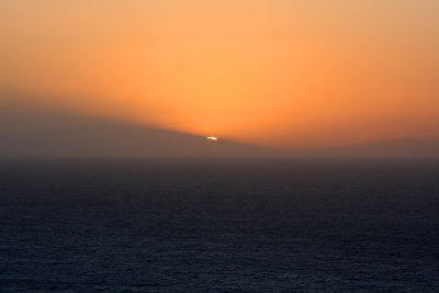 Sunrise from Diamond Head, Oahu, Hawaii, USA