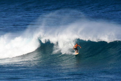 Surfing in Ho'okipa Beach Park, Maui, Hawaii, USA