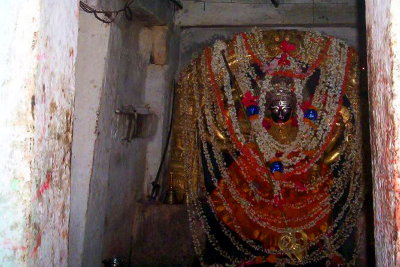 Idol at the Talakad Shiva temple