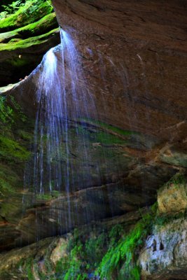 Waterfall in Tonty Canyon, Starved Rock State Park, IL