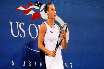 Flavia waits by the baseline, 2009 US Open, New York City