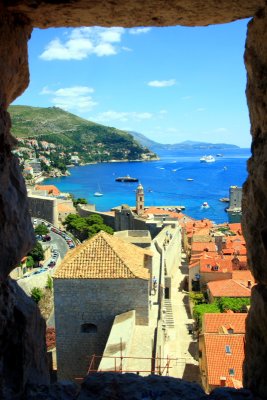 Dubrovnik, framed through the walls