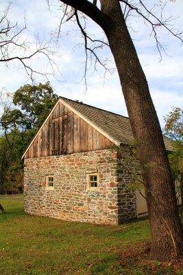 Valley Forge - barn