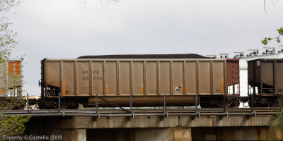 BNSF 5898 SB@Denver-6456.jpg