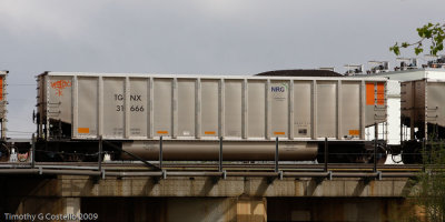 BNSF 5898 SB@Denver-6488.jpg