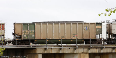 BNSF 5898 SB@Denver-6249.jpg