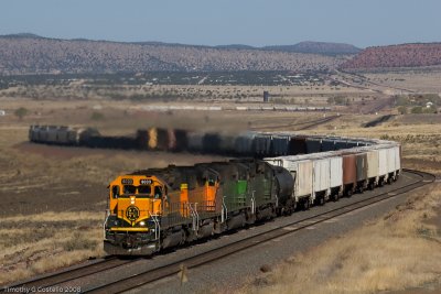 BNSF 8033 EB @ Seligman -3589.jpg